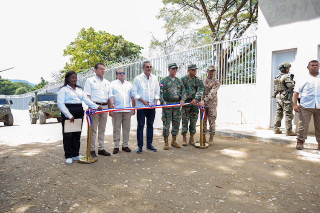 Presidente Abinader Inaugura Primer Tramo De La Verja Perimetral